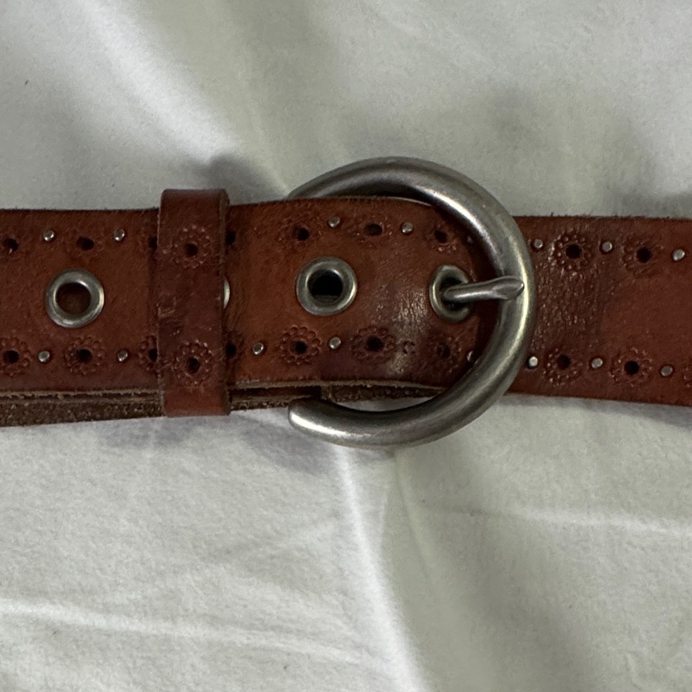 Y2K Brown Leather Belt with Silver Buckle - Picture 2 of 7